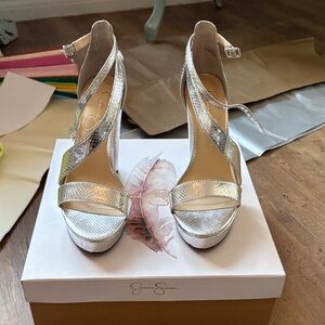 Jessica Simpson Metallic Silver Heels